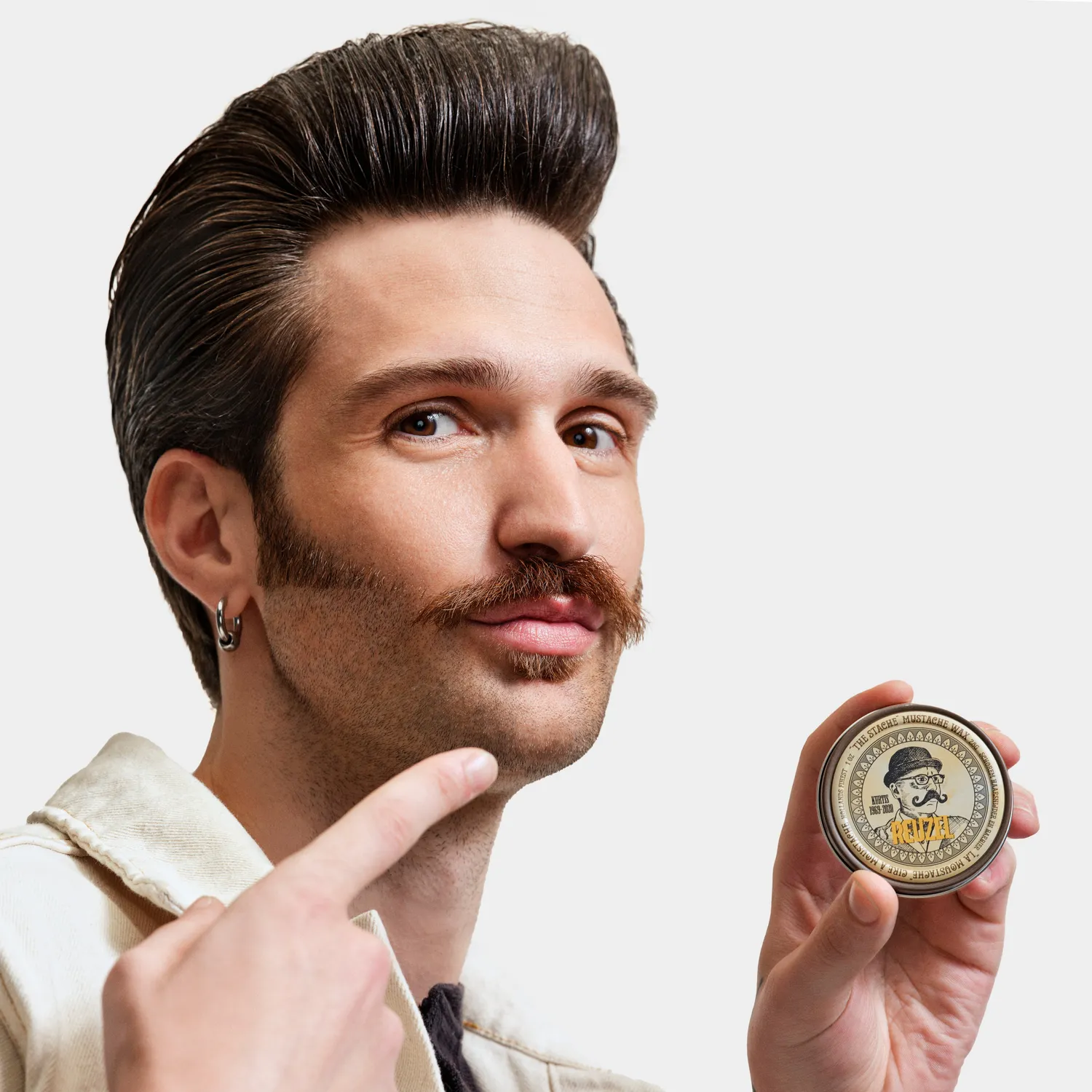 Reuzel The Stache mustaschvax stark naturglans