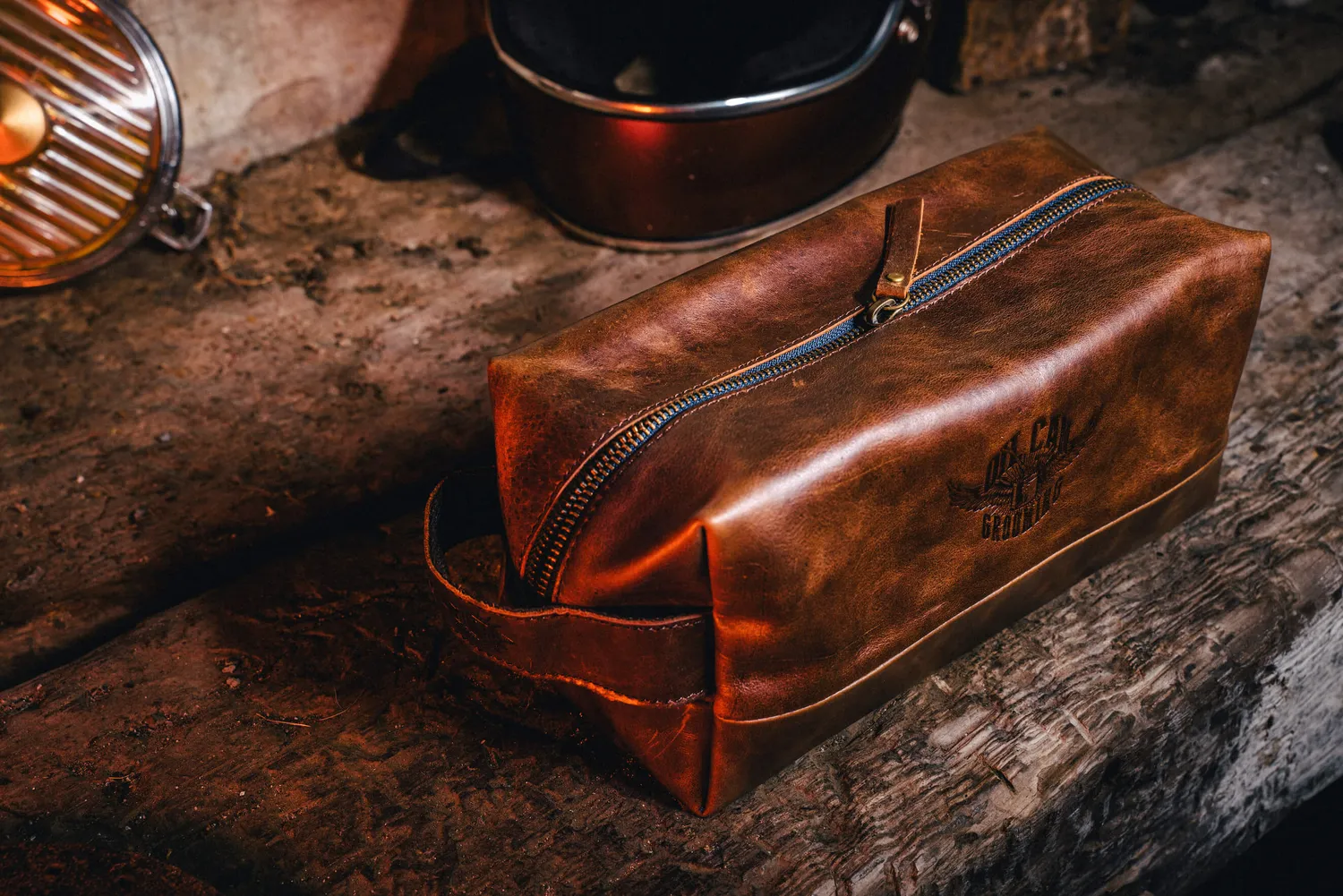 Oil Can x Duke & Sons Wash Bag necessär brun läder