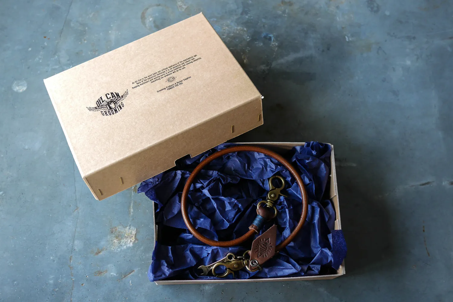Oil Can x Duke & Sons Key Tether nyckelband läder