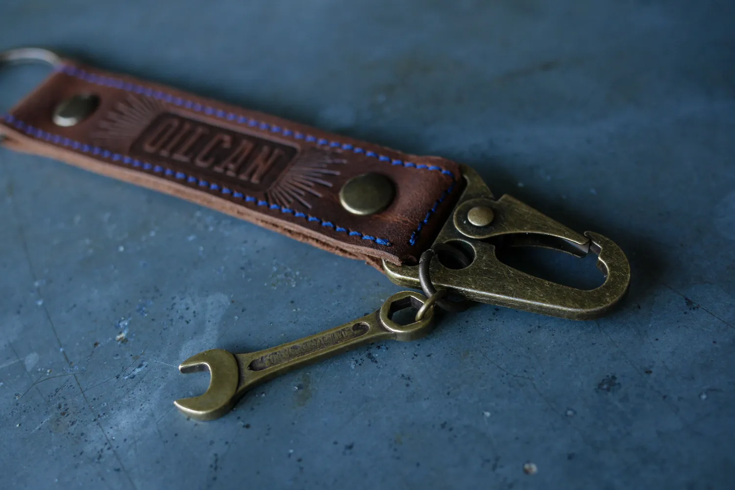 Oil Can x Duke & Sons Key Fob nyckelring mörkbrun