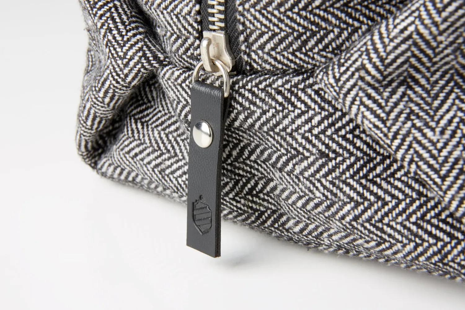 Pomp & Co Dopp Kit necessär tweed fiskben